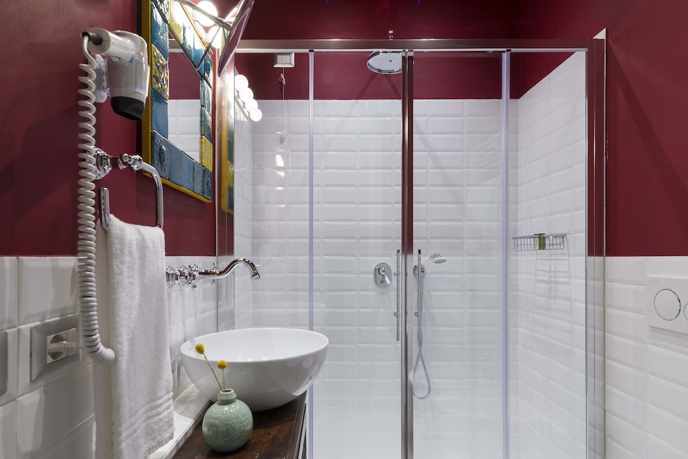 Frimi Boutique Rooms B and B 34/38