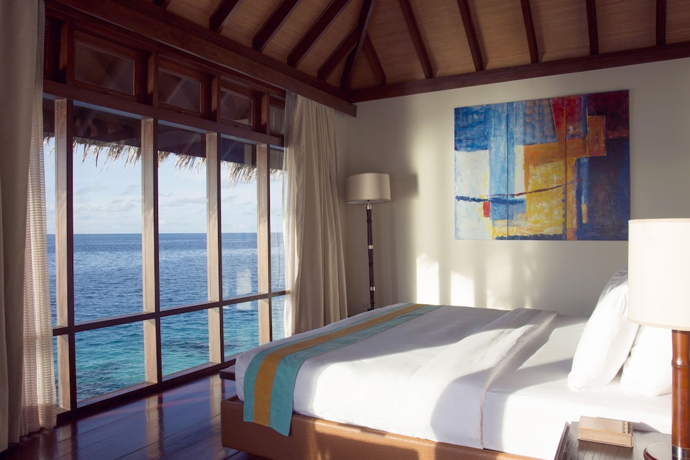 Escape, Water Villa, King Bed, Private Pool
