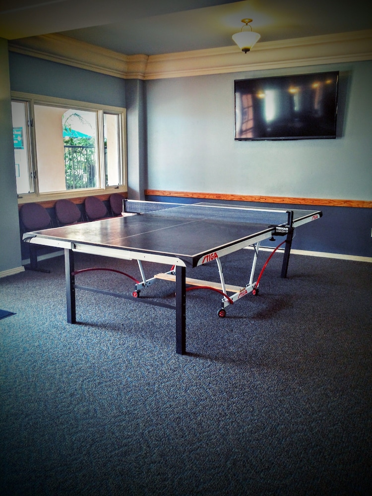 Tamarack Beach Resort Hotel 55/65