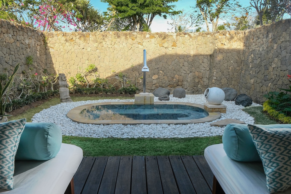 MIMPI RESORT MENJANGAN 33/73