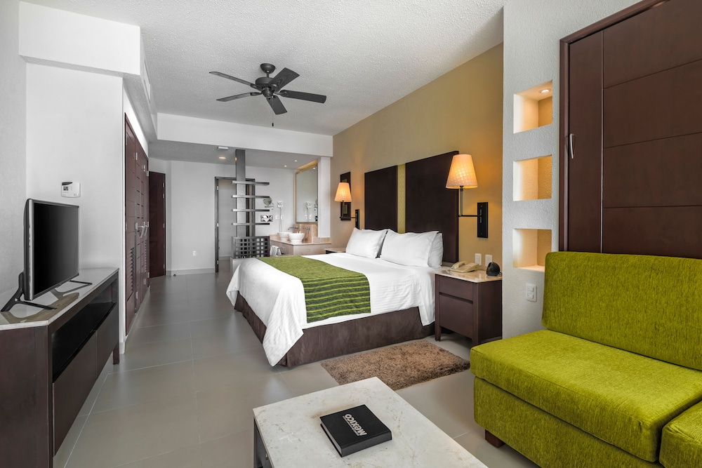 Hotel Marina El Cid Spa and Beach Resort All Inclusive 17/31