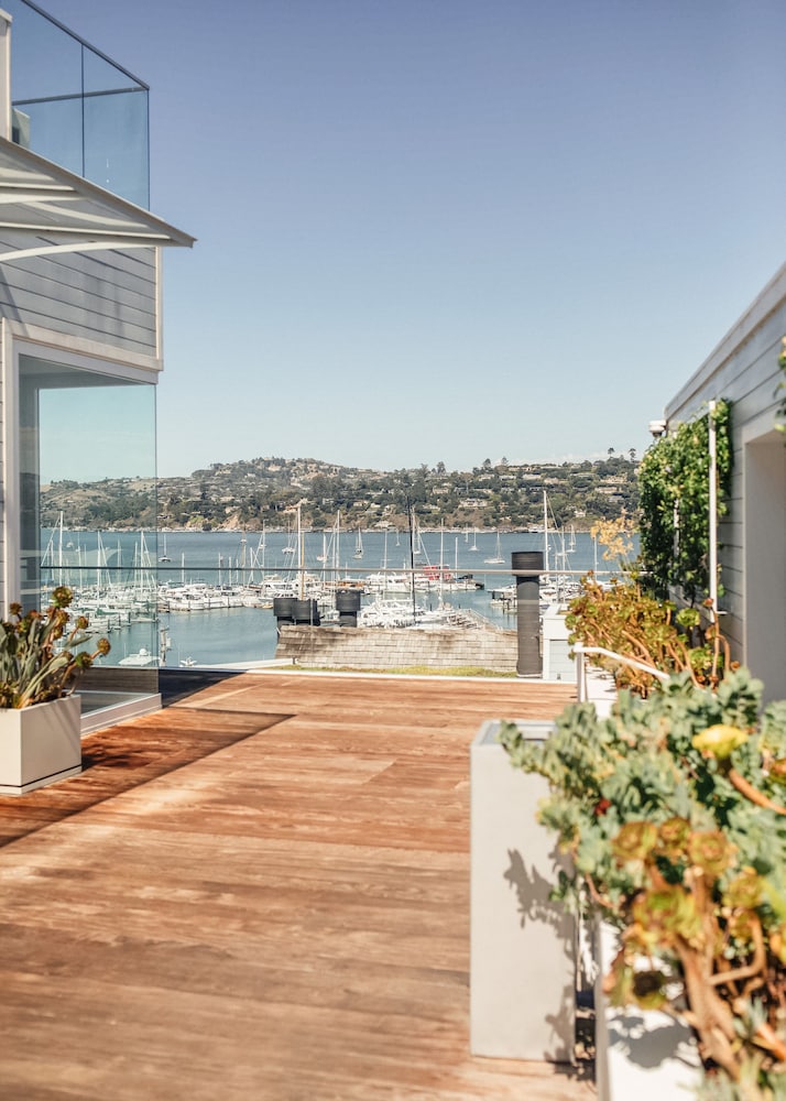 Casa Madrona Hotel and Spa 54/61