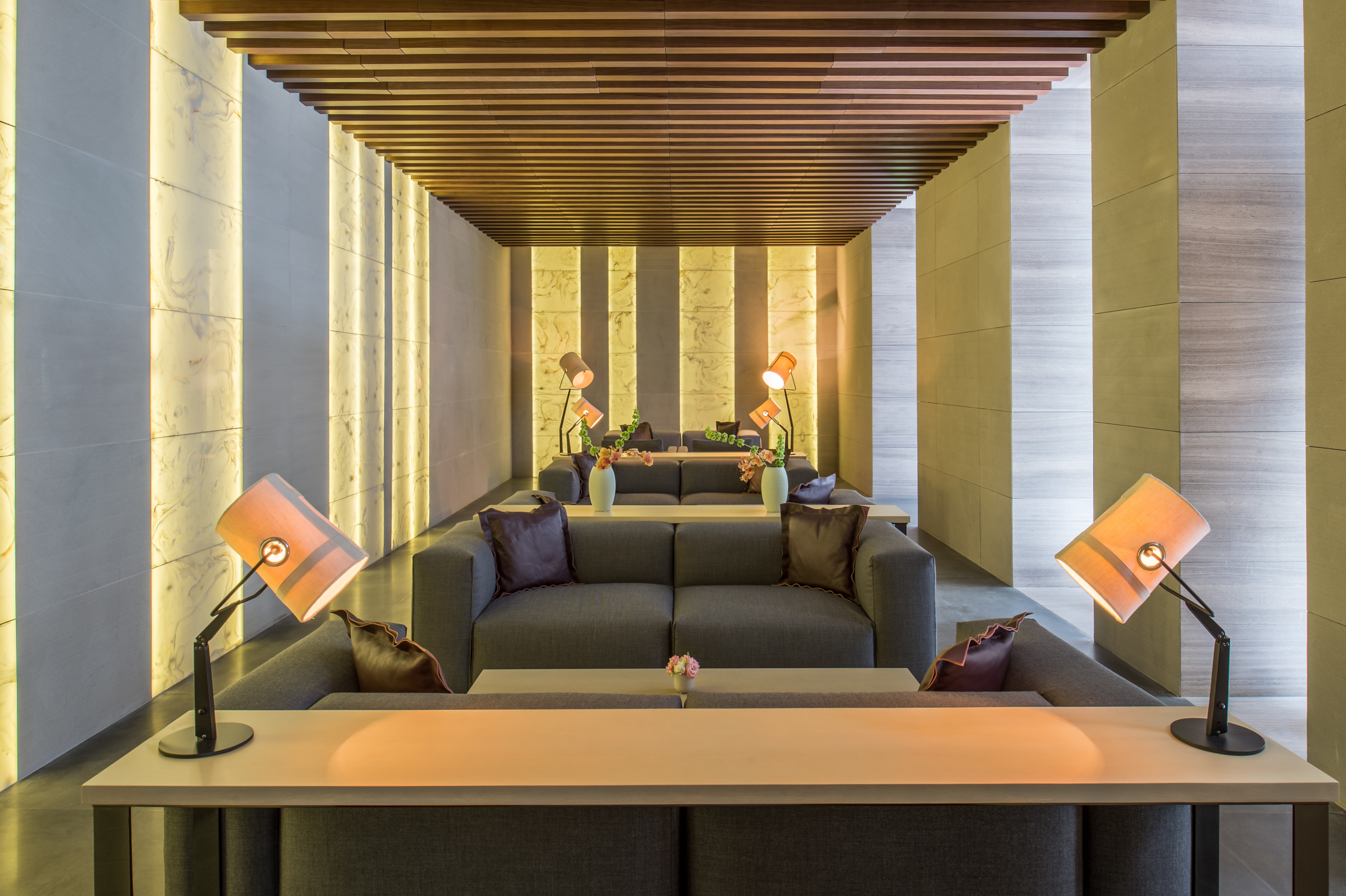 InterContinental Dubai Marina 30/50