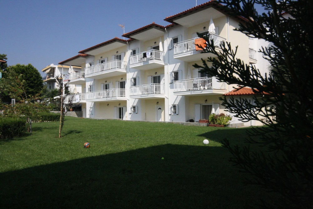 Pavloudis Apartments 3/50
