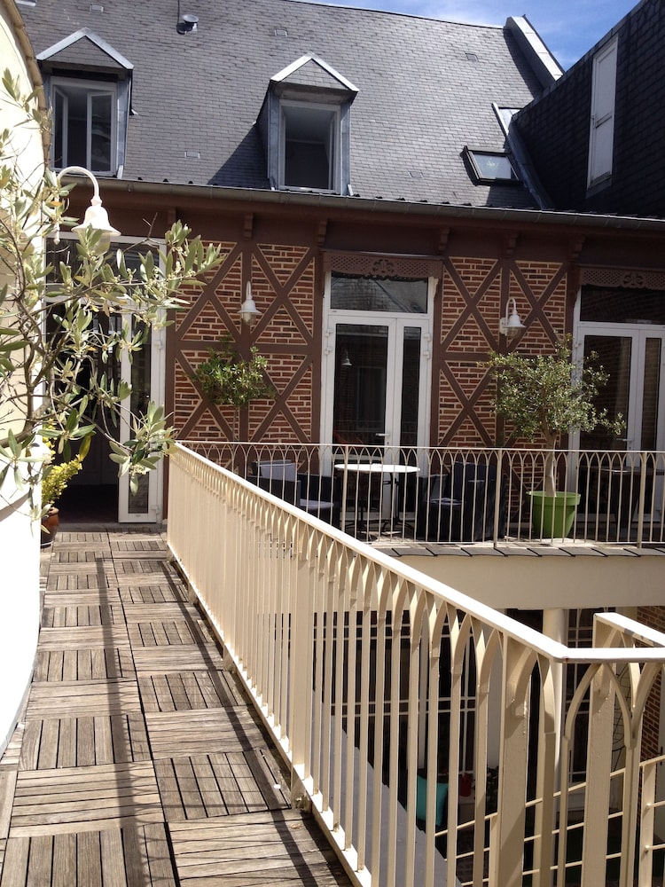 Hotel Le Prieure 43/50