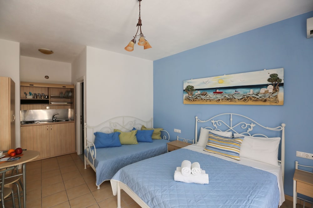 Kastro Hotel 20/50