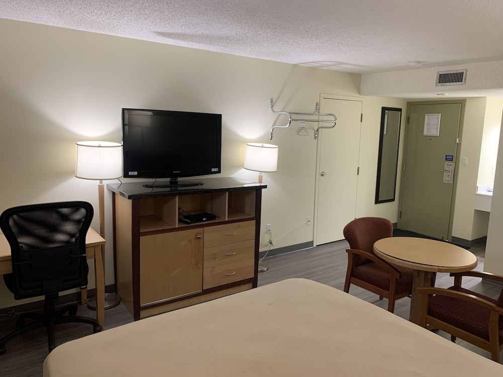 Fort St. John Motor Inn 32/50