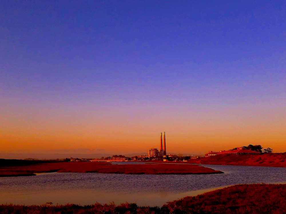 Captain's Inn At Moss Landing 68/74