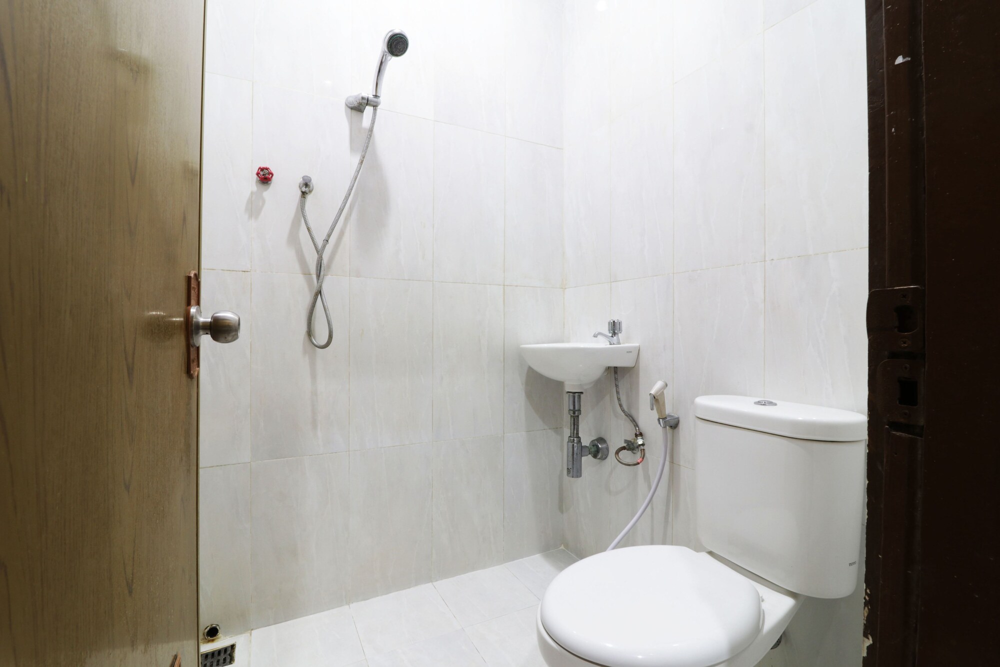 غرفة قياسية بسرير كوين، Hotel Istana Bungur 2/3