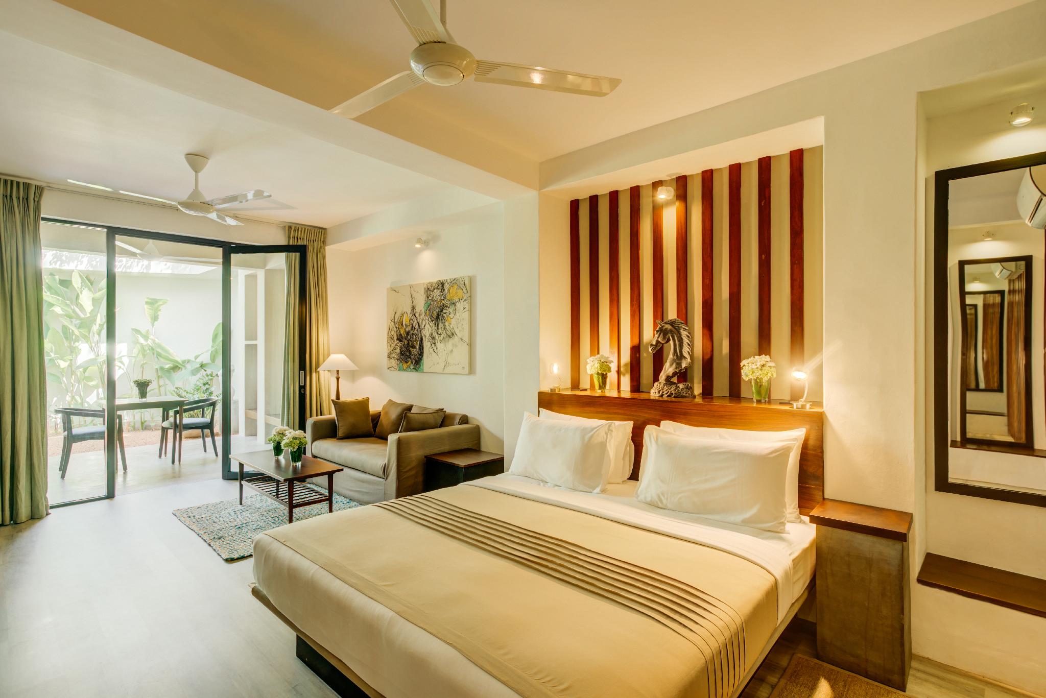 Garden, Deluxe, King Bed
