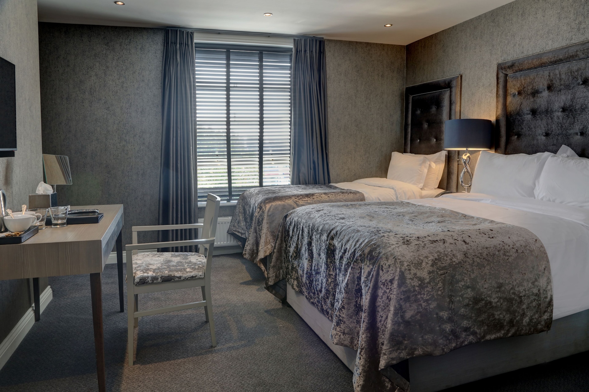 STANDARD, MULTIPLE BEDS