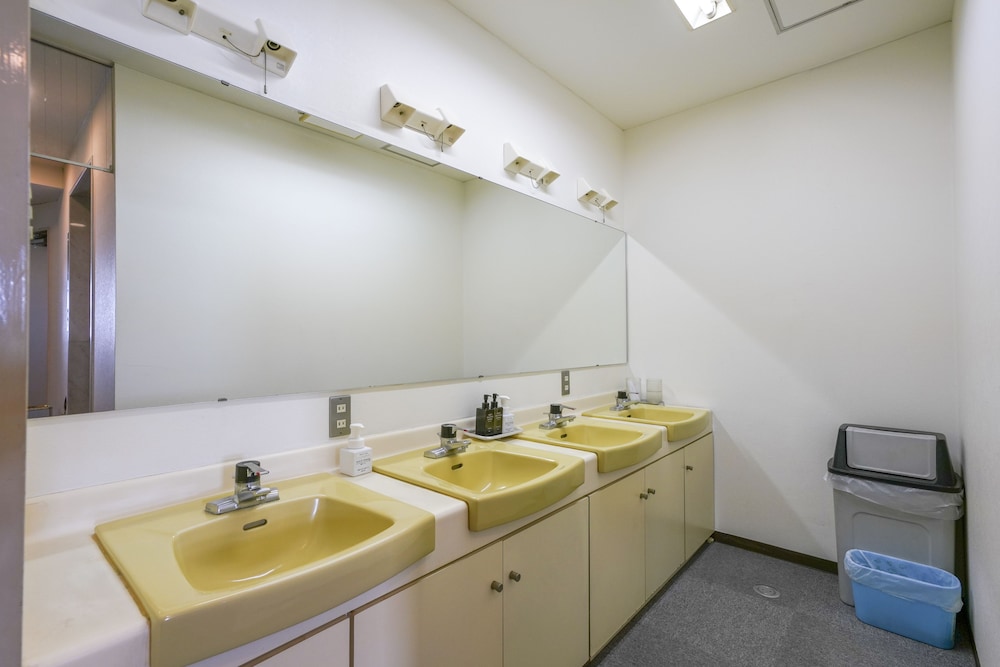 Capsule Inn Hamamatsucho 16/22