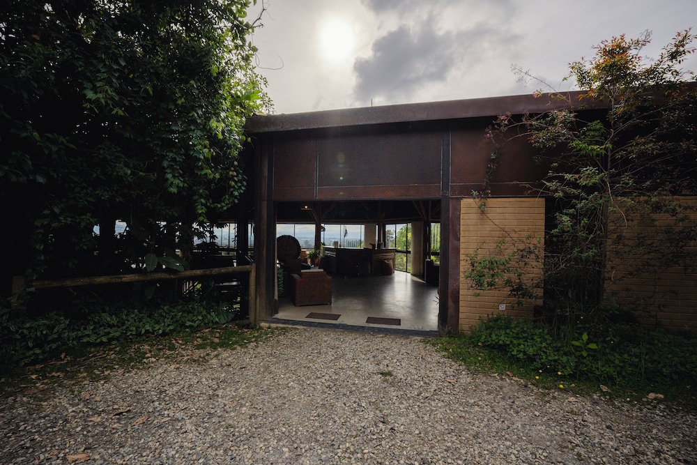 Cannua Lodge 40/50