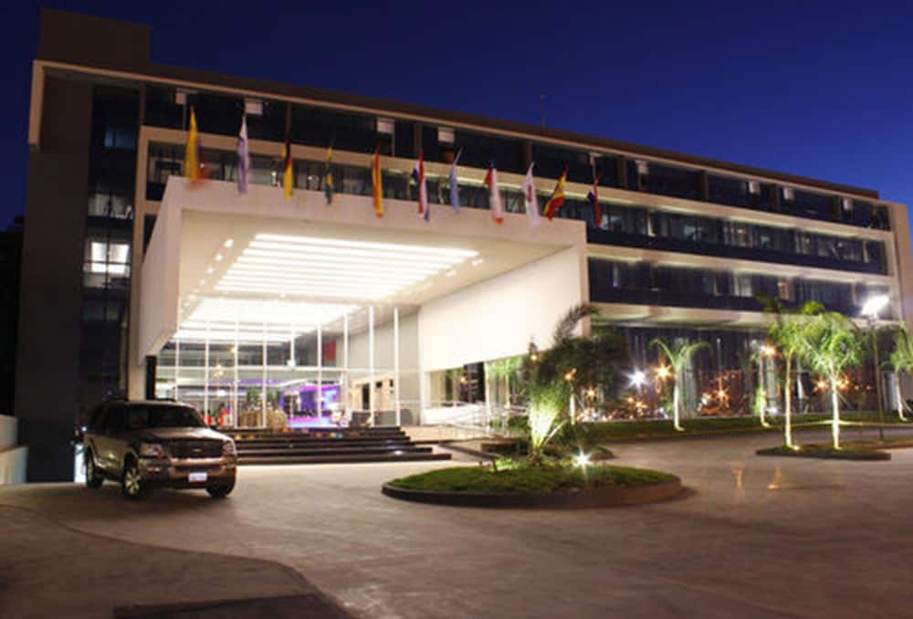 Savoy Hotel Encarnacion 65/69
