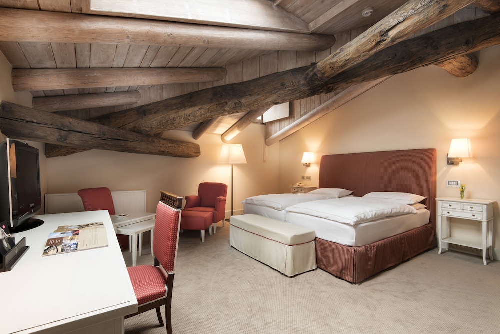 Grand Hotel della Posta, WorldHotels Distinctive 18/72