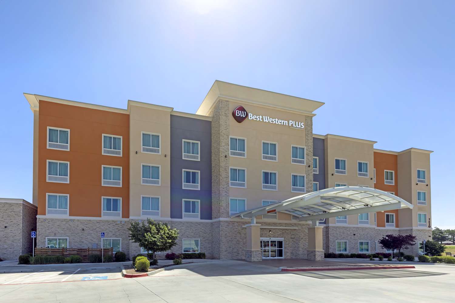 Best Western Plus Medical Center Hotel 36/37