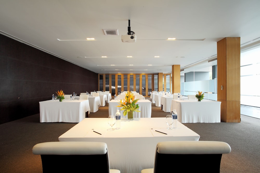 Restaurant-cafeteria