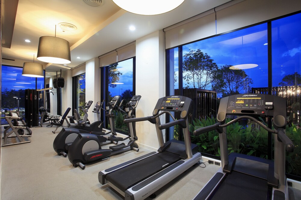 AVANI Khon Kaen Hotel and Convention Centre 36/69