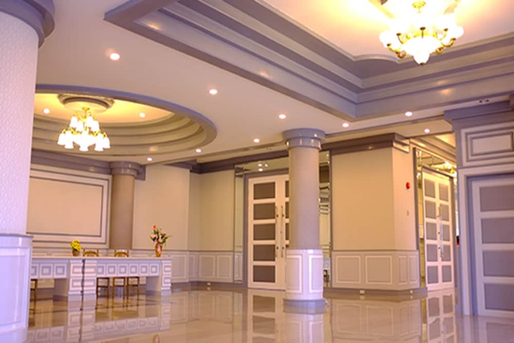 Raya Grand Hotel photo5
