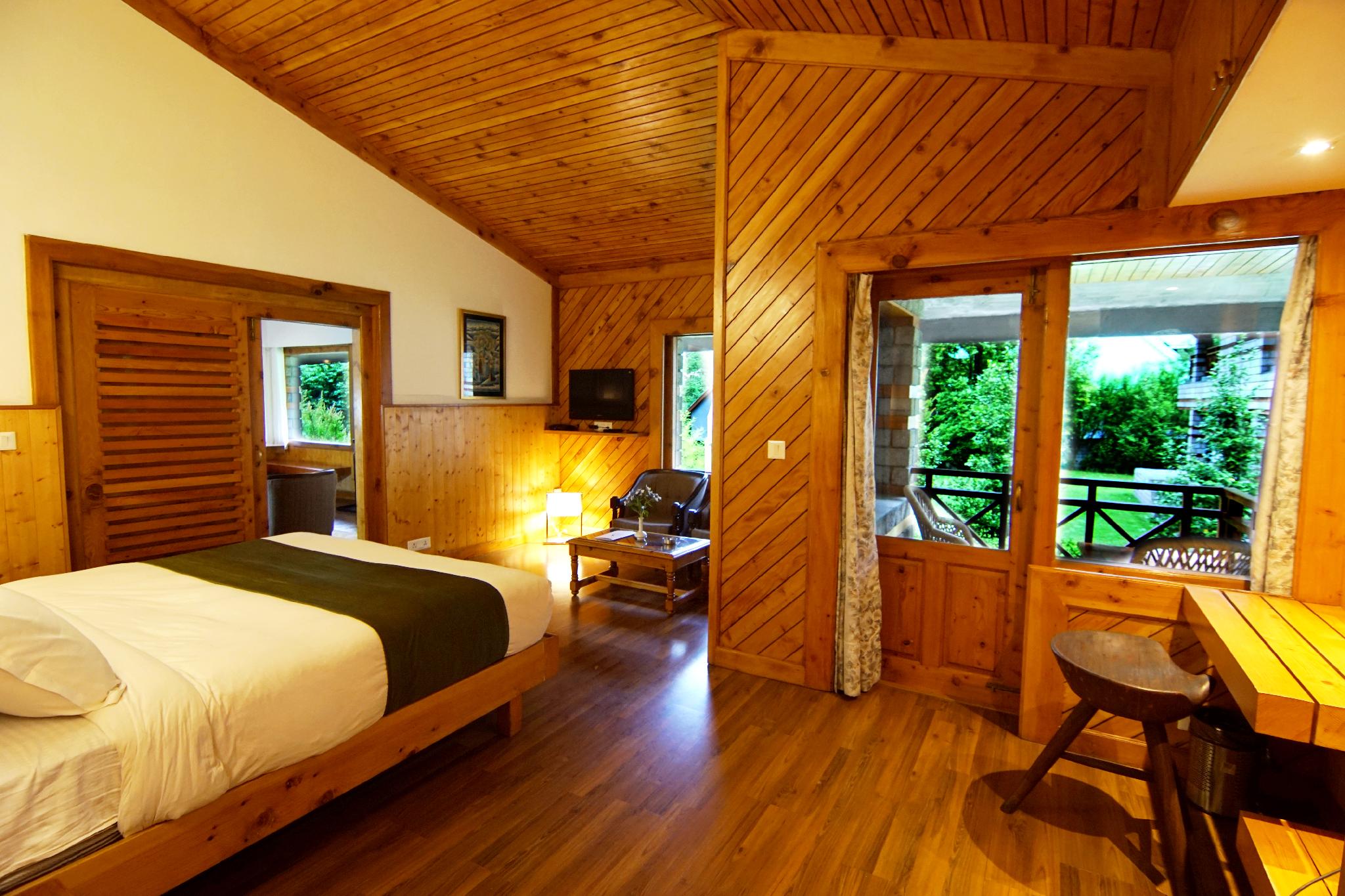 Suite, Villa