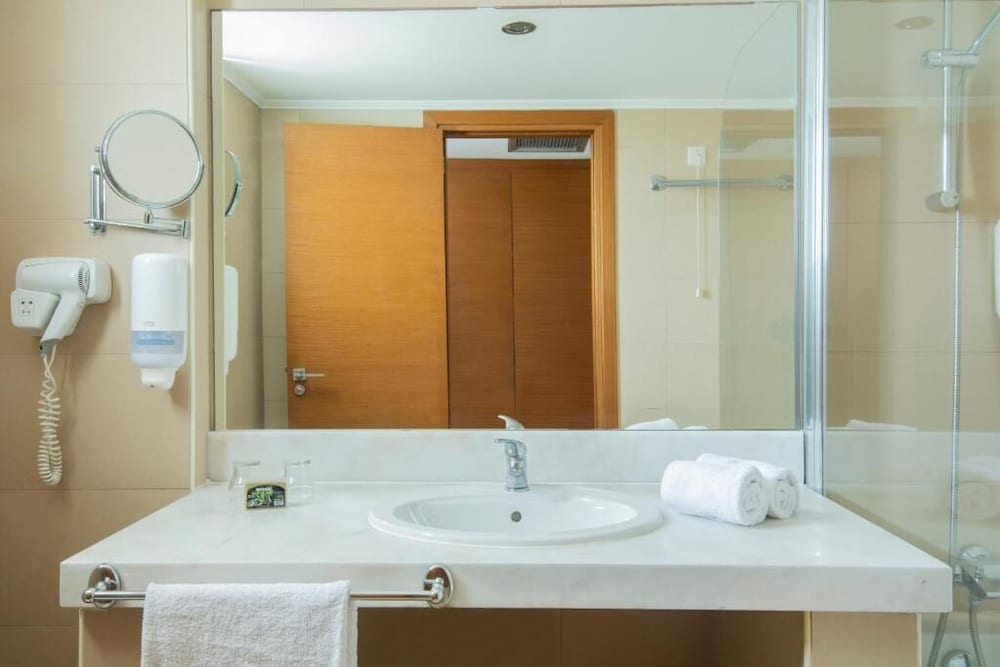 Asterias Beach Resort 44/47