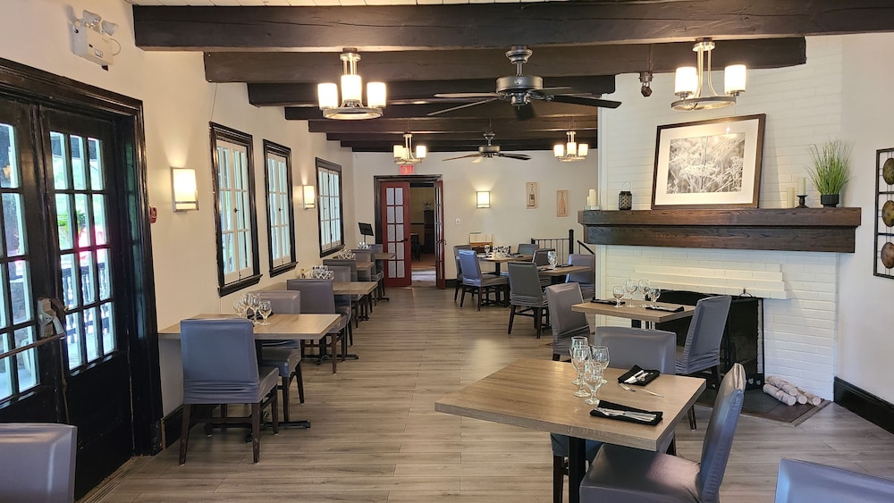 Sir Sam's Inn & Waterspa - Adults Only 47/57