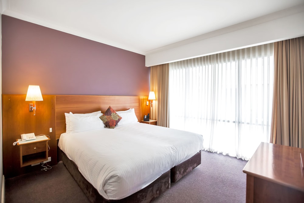 Century Inn 26/57