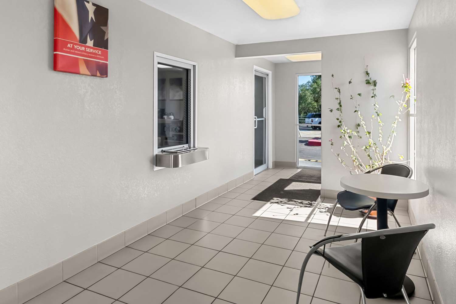 Econo Lodge Idaho Falls, ID 47/48