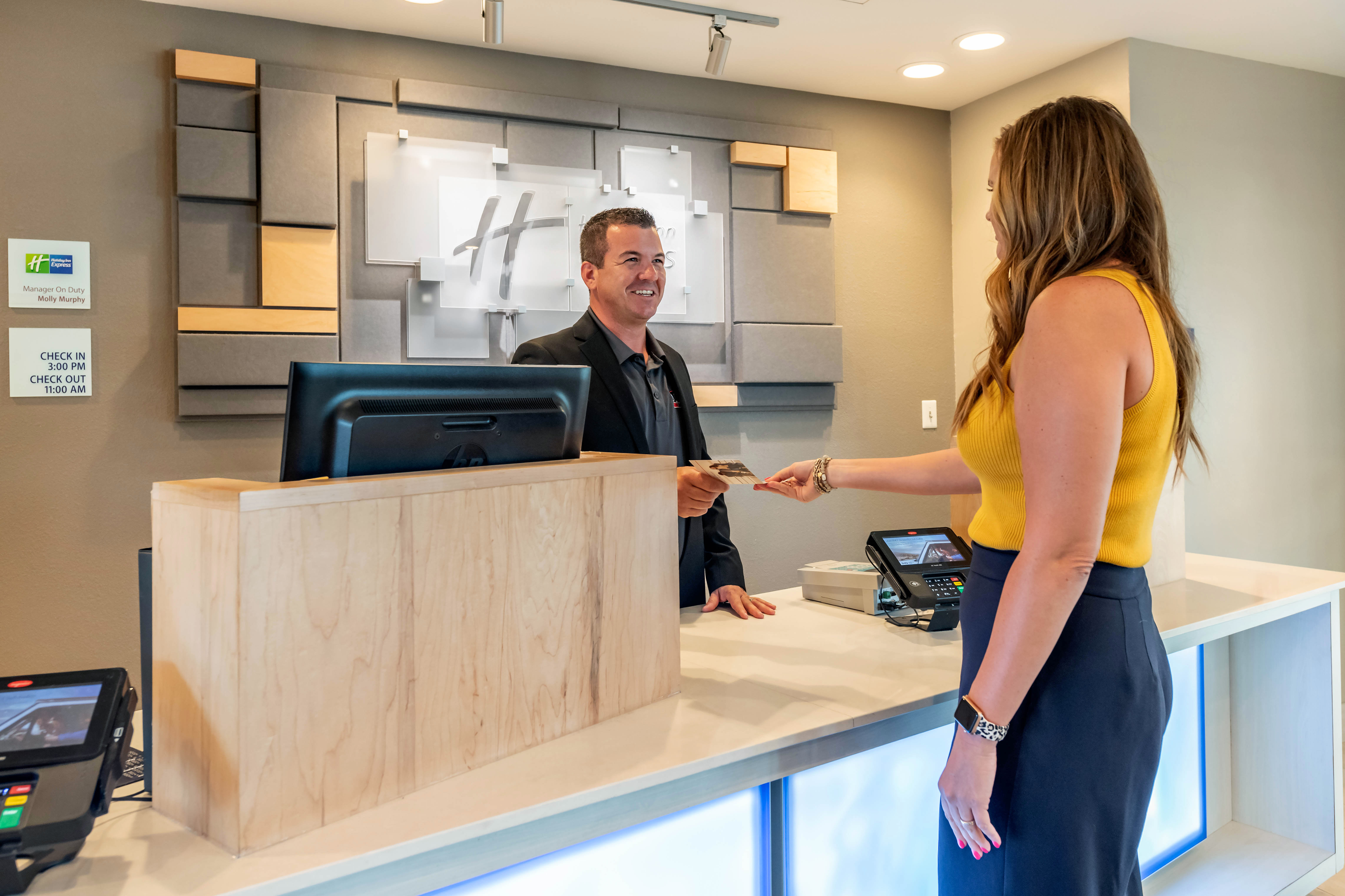 Holiday Inn Express Suites St Petersburg Seminole Area 12/74