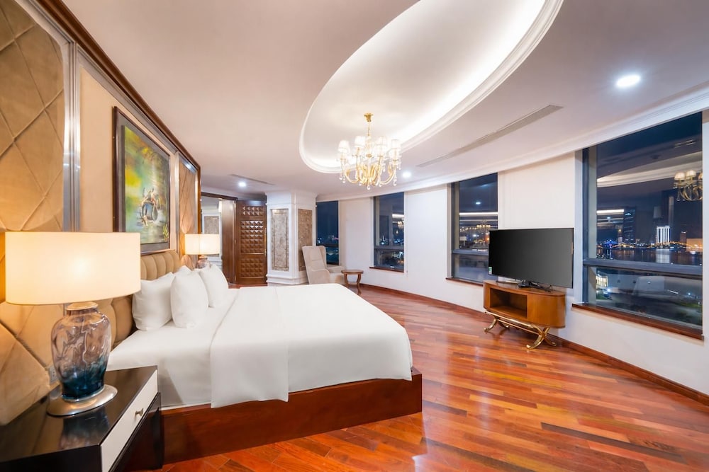 بنتهاوس فاخر بسريرين كينج، Minh Toan Galaxy Hotel,Da Nang 5/6