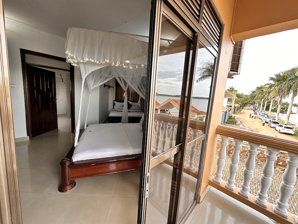 Sienna Beach Hotel Entebbe 36/50