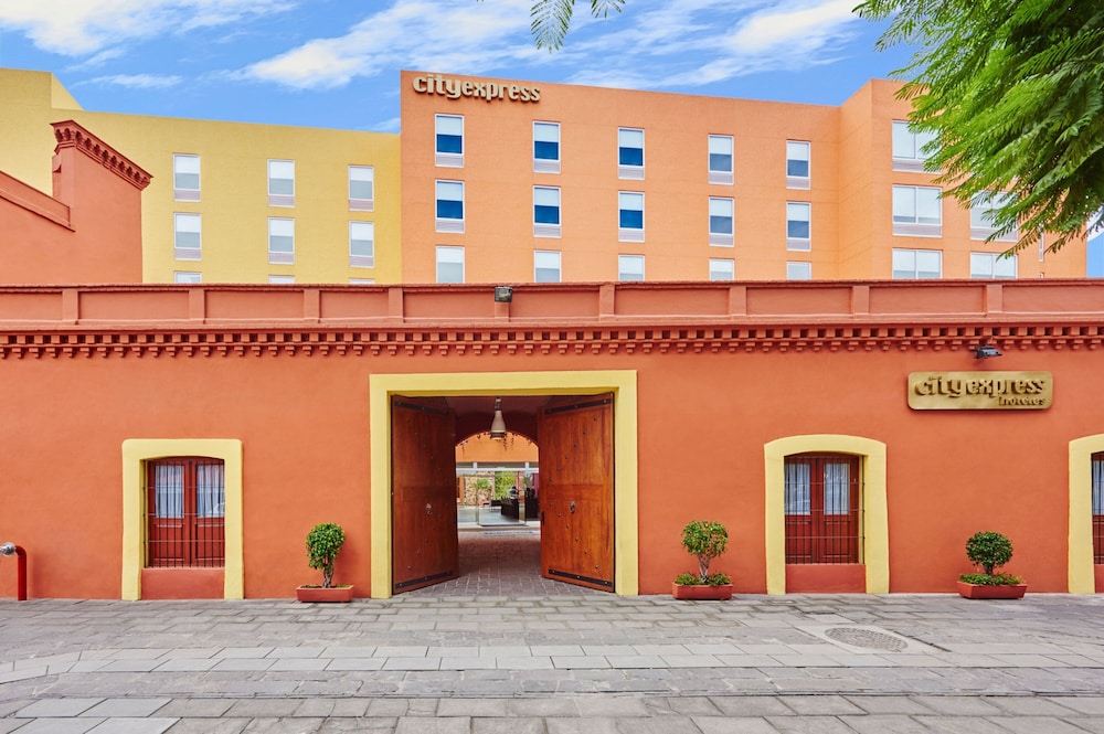 City Express by Marriott Puebla Centro 2/60