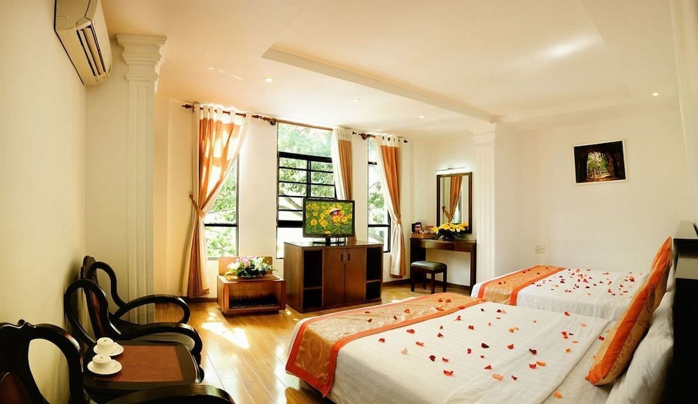 Little Brick Saigon Hotel 21/45
