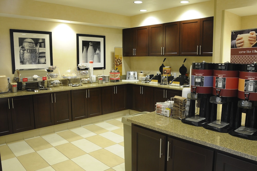 Hampton Inn Suites Redding Ca 40/55