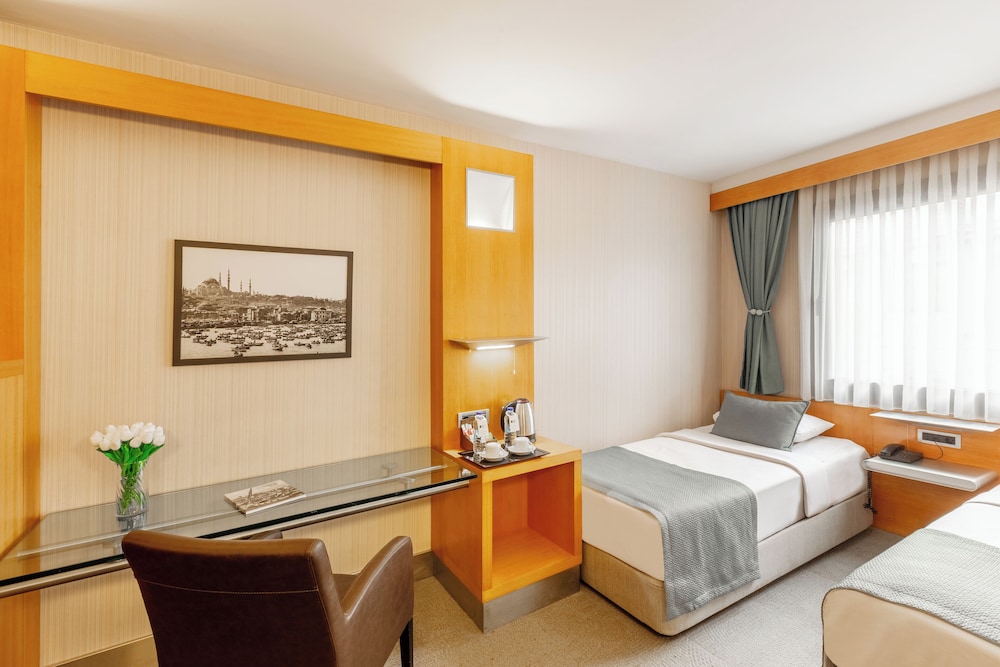 Point Hotel Taksim 13/68
