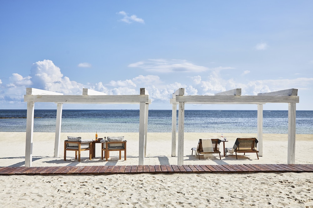 Etereo Auberge Resorts Collection 53/60