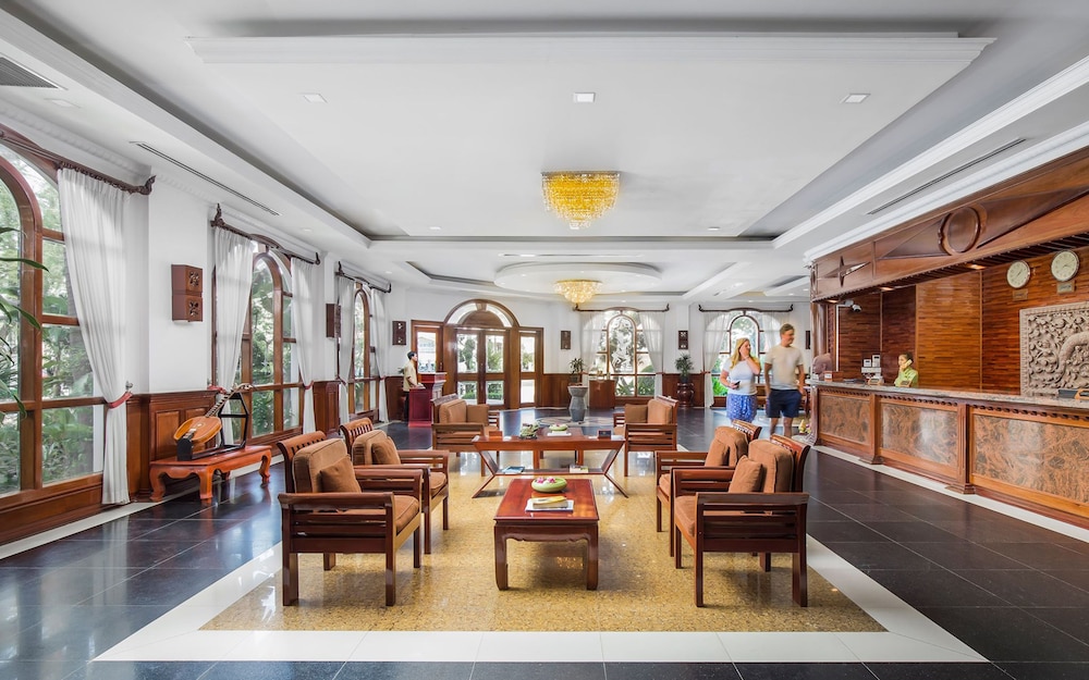 Angkor Holiday Hotel 45/58