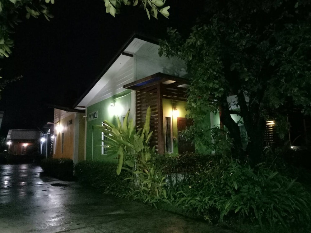 Baan Chang Resort 7/24