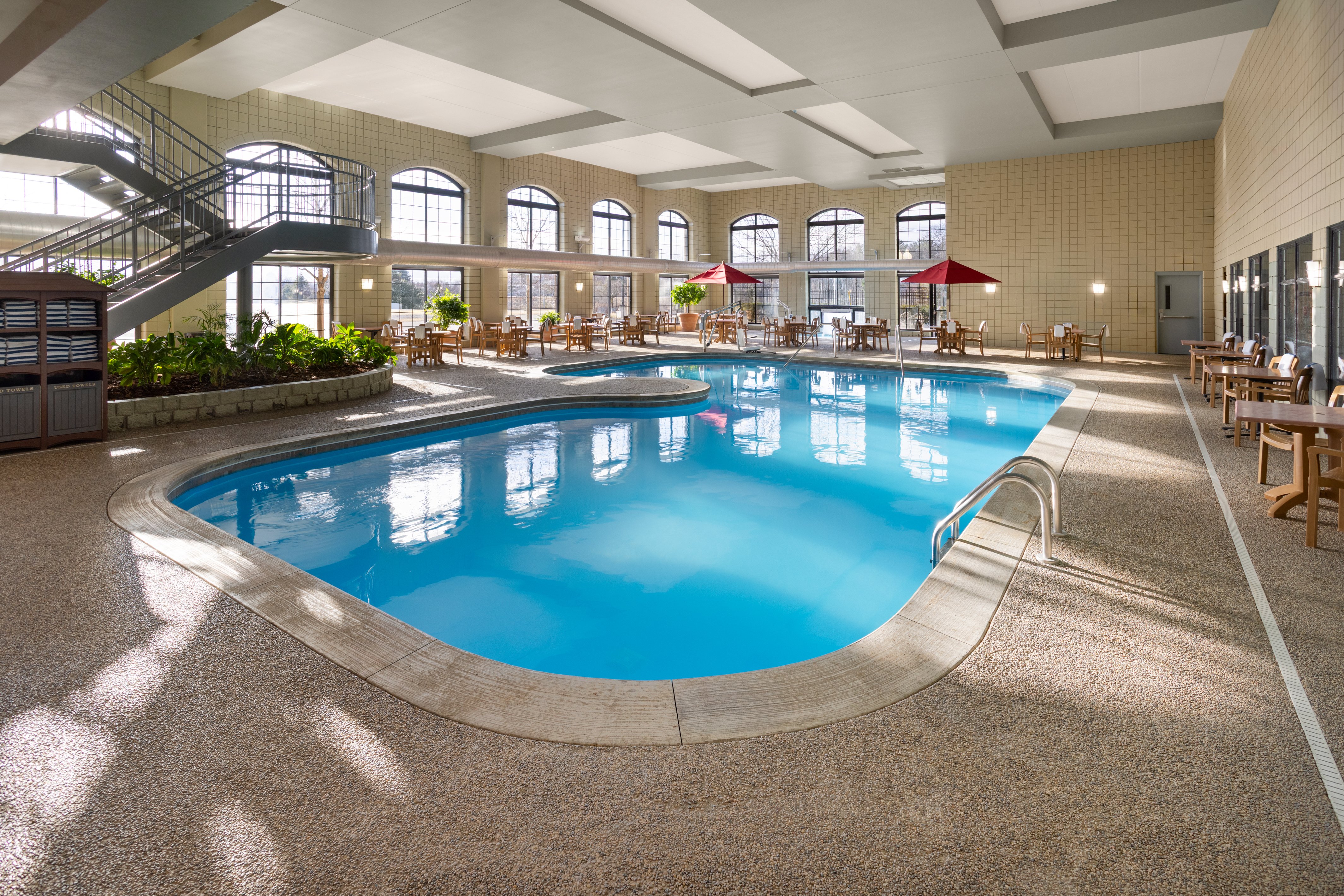 Holiday Inn Midland 74/75