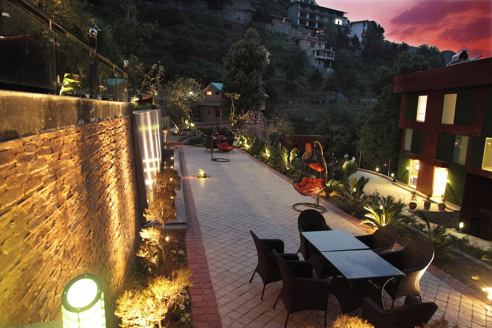 Aamari Resorts 41/51