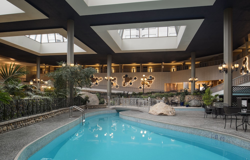 Saskatoon Inn 1/55