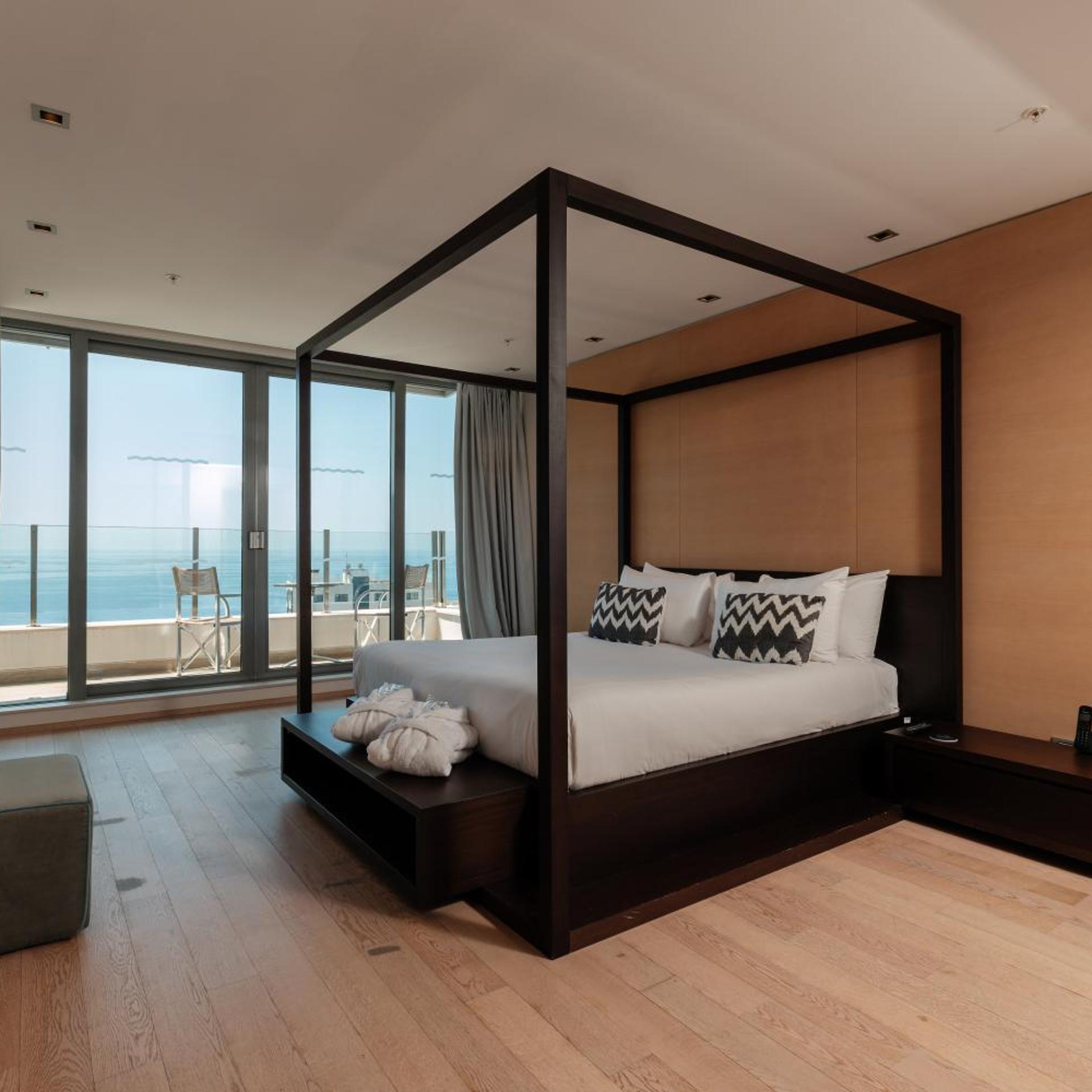 Duplex, Apartment
