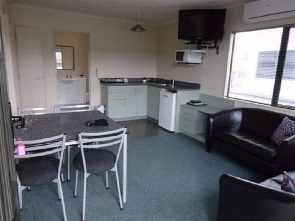 Abode on Courtenay Motor Inn 23/30