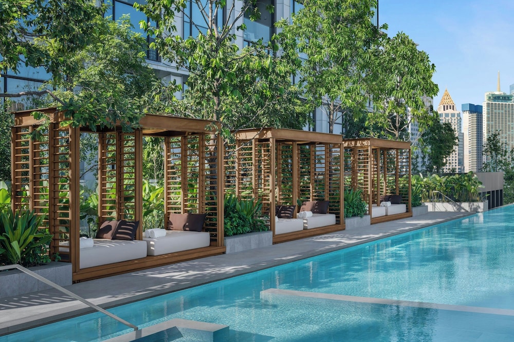 The Ritz-Carlton, Bangkok 1/45