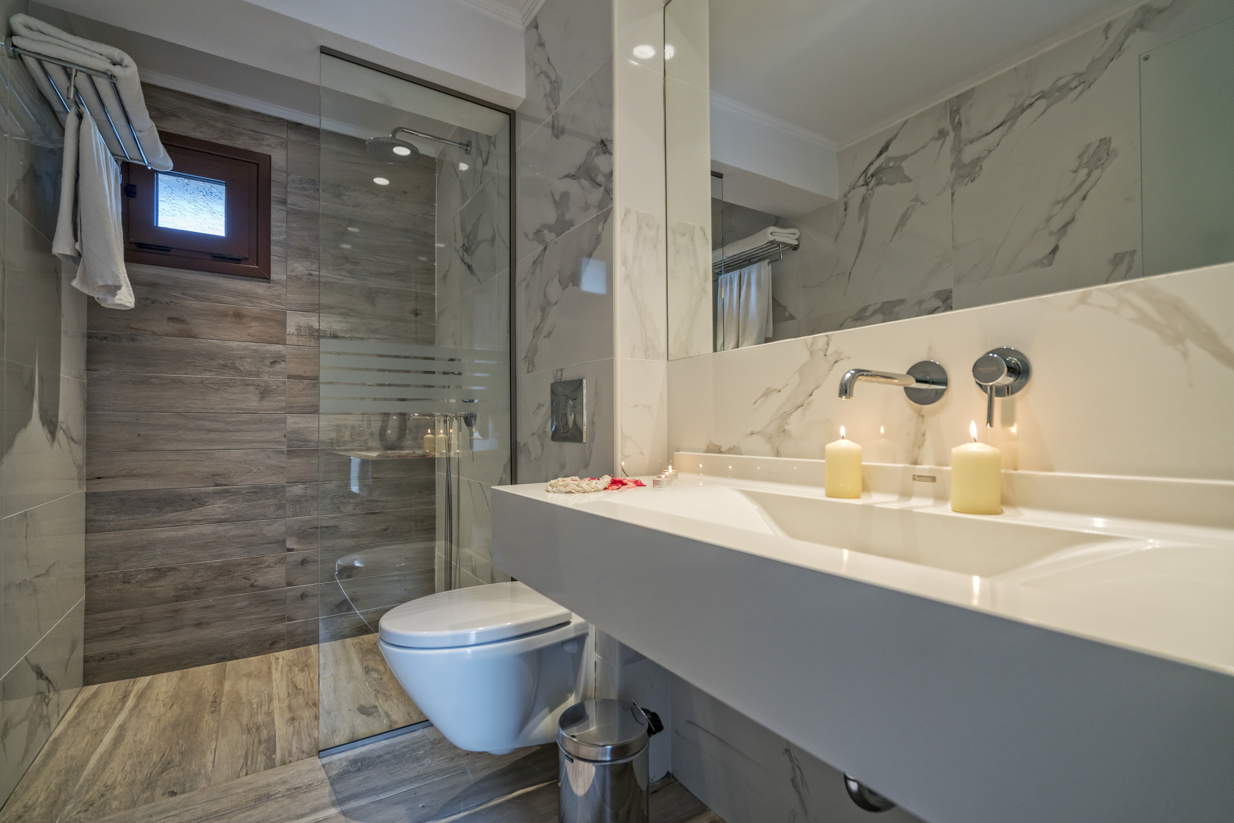 Lagomandra Beach Hotel and Suites 69/71