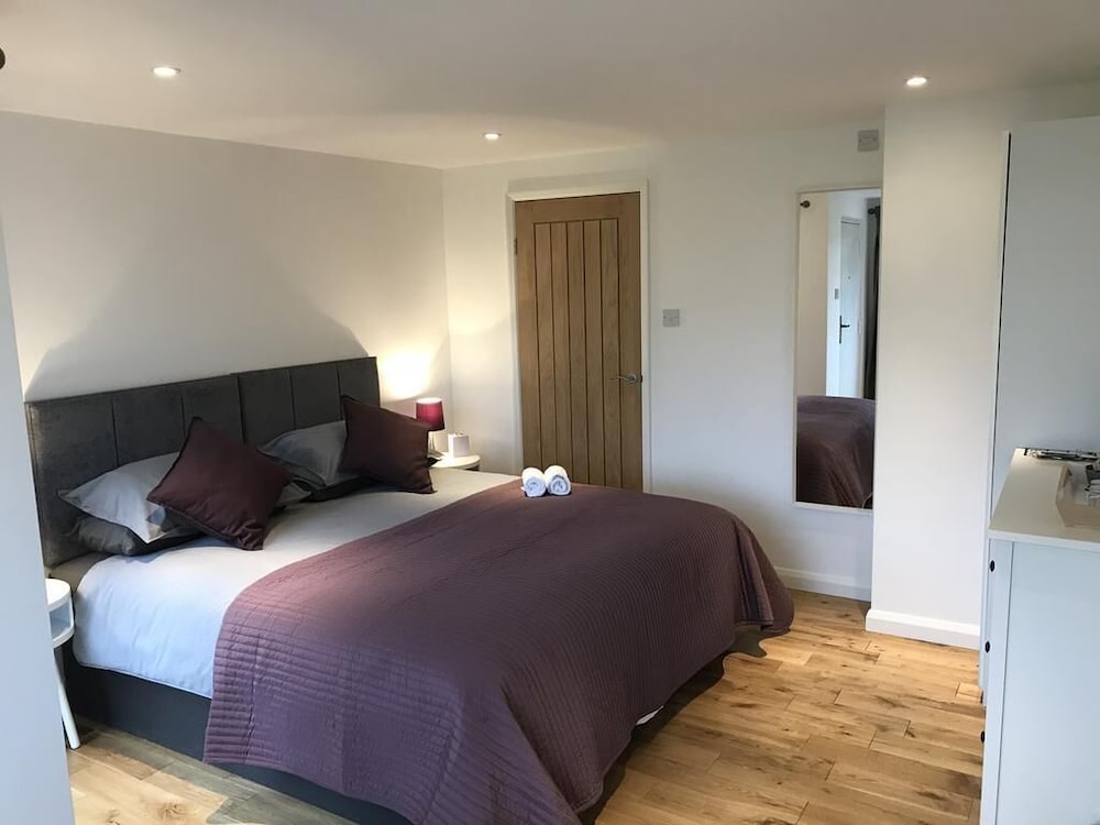 Tor Spa Retreat 1/12