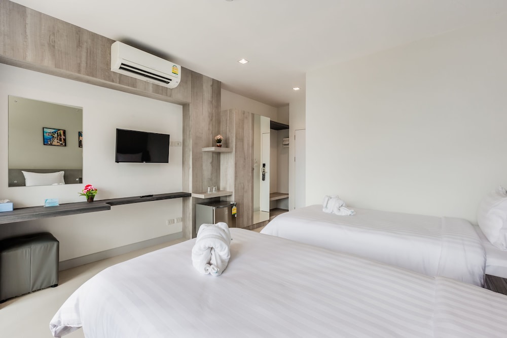 Evergreen Suite Hotel 15/54