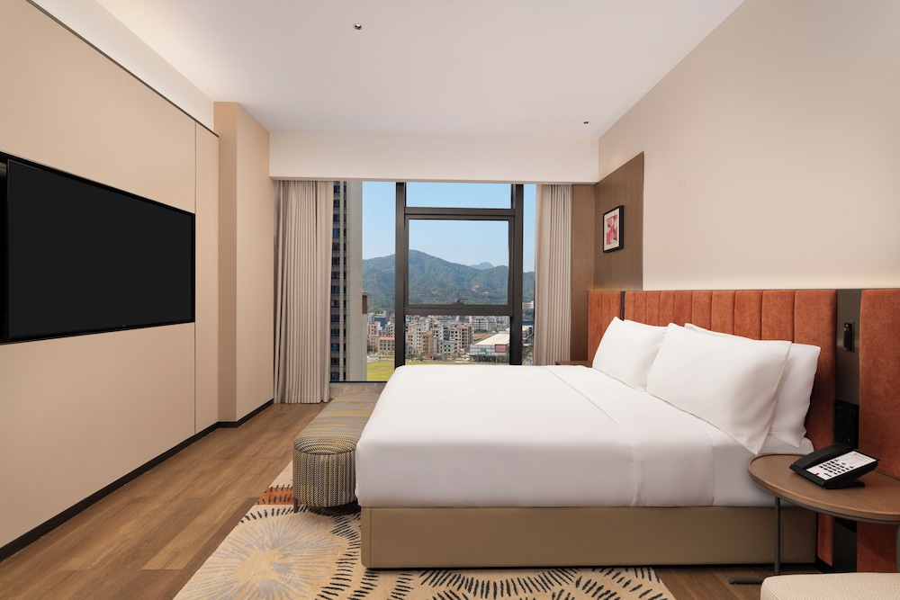 Hilton Garden Inn Shanwei Luhe 19/50