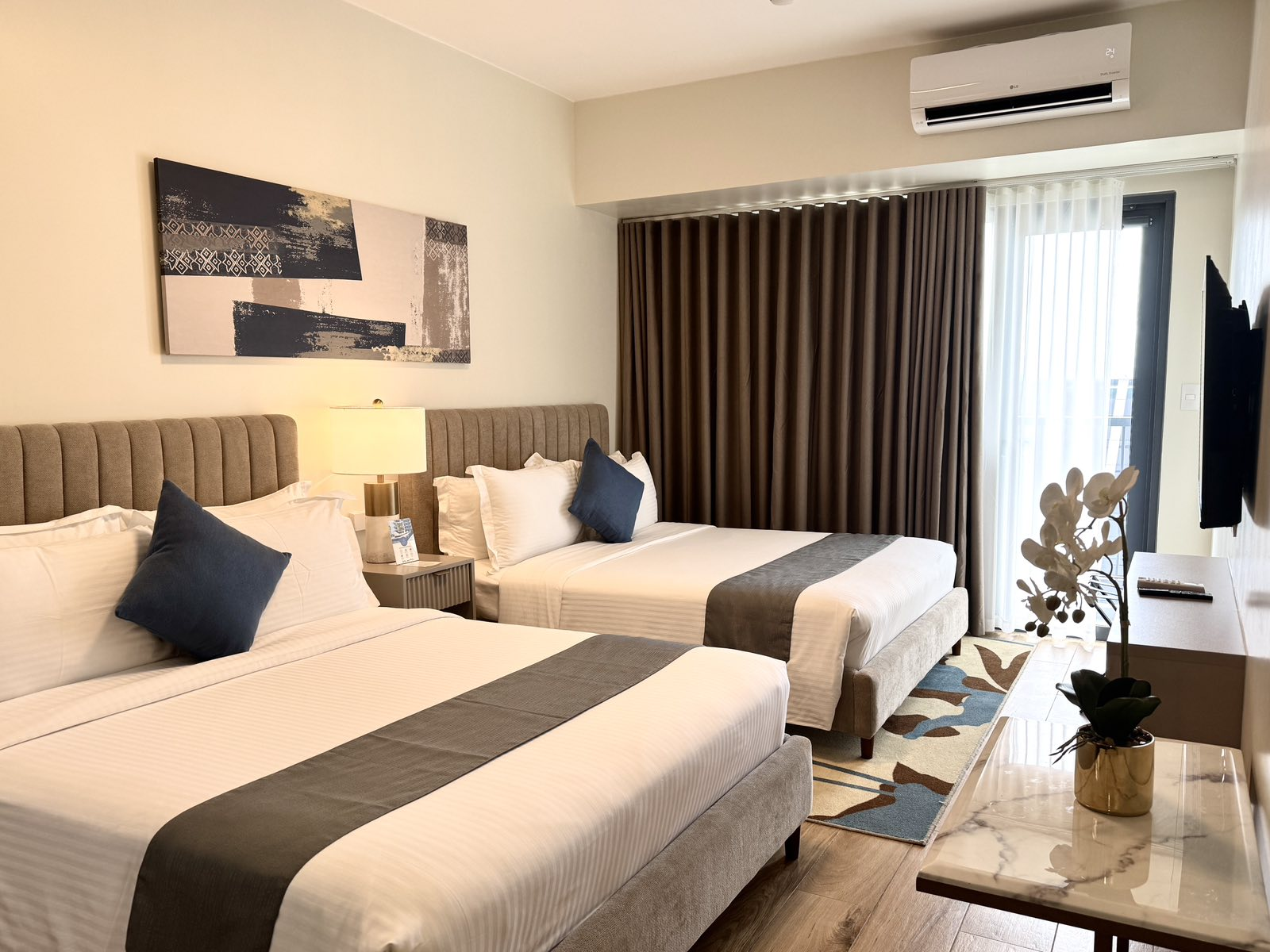 Bay Suite, Premier, 2 Queen Beds