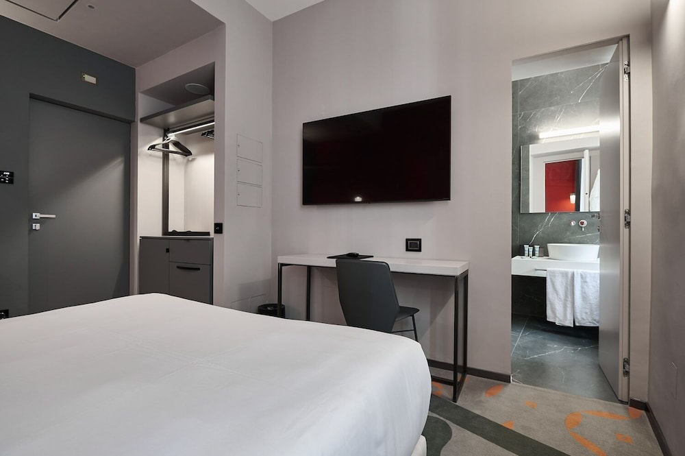 MyTALE Creative Academy Hotel 9/50
